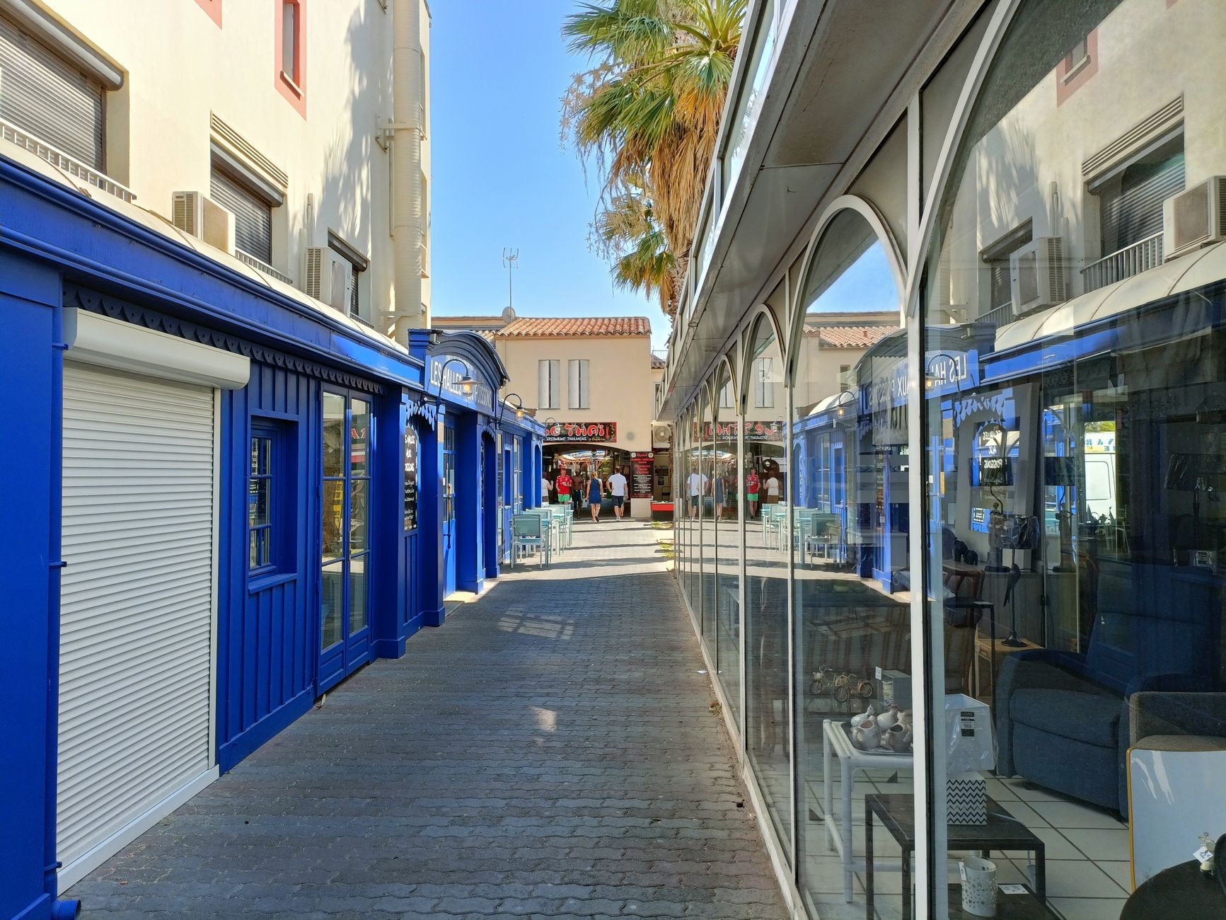 Agence immobilière commerciale équipe à Mérignac